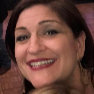 Meet your Posher, Rebecca